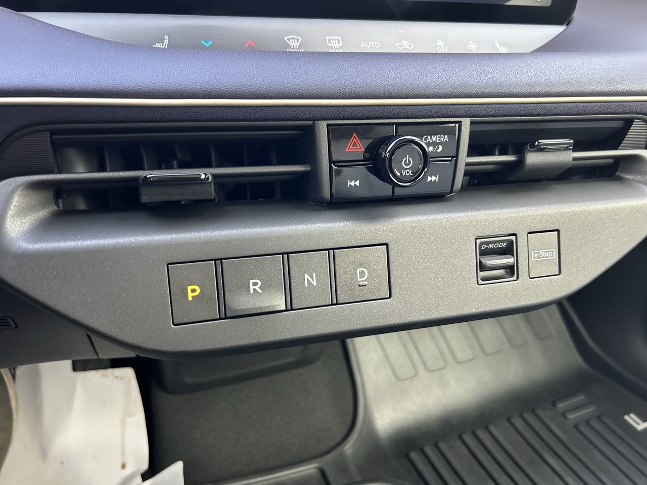 2026 Nissan LEAF