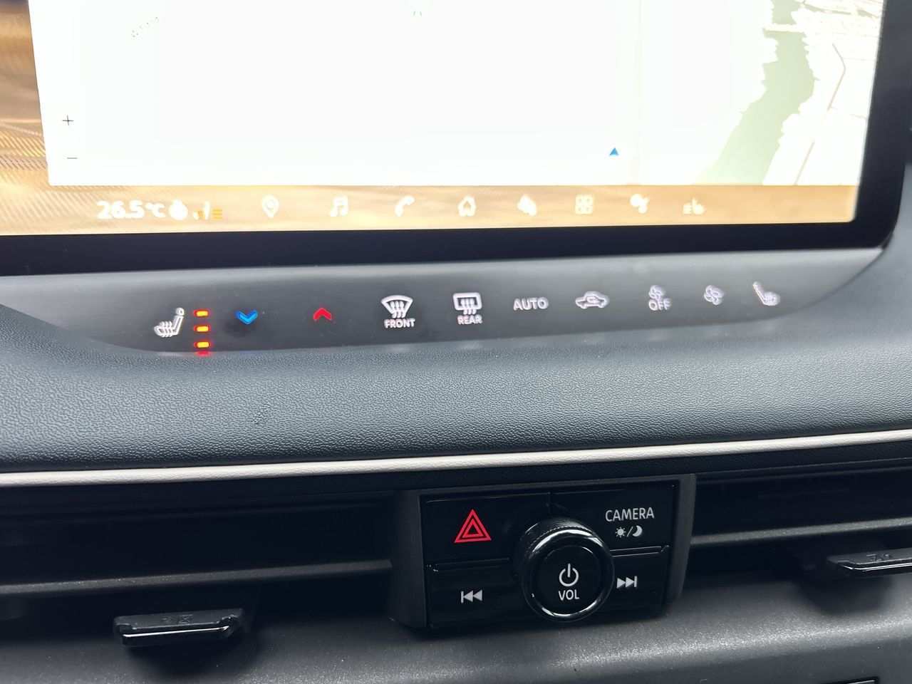2026 Nissan LEAF