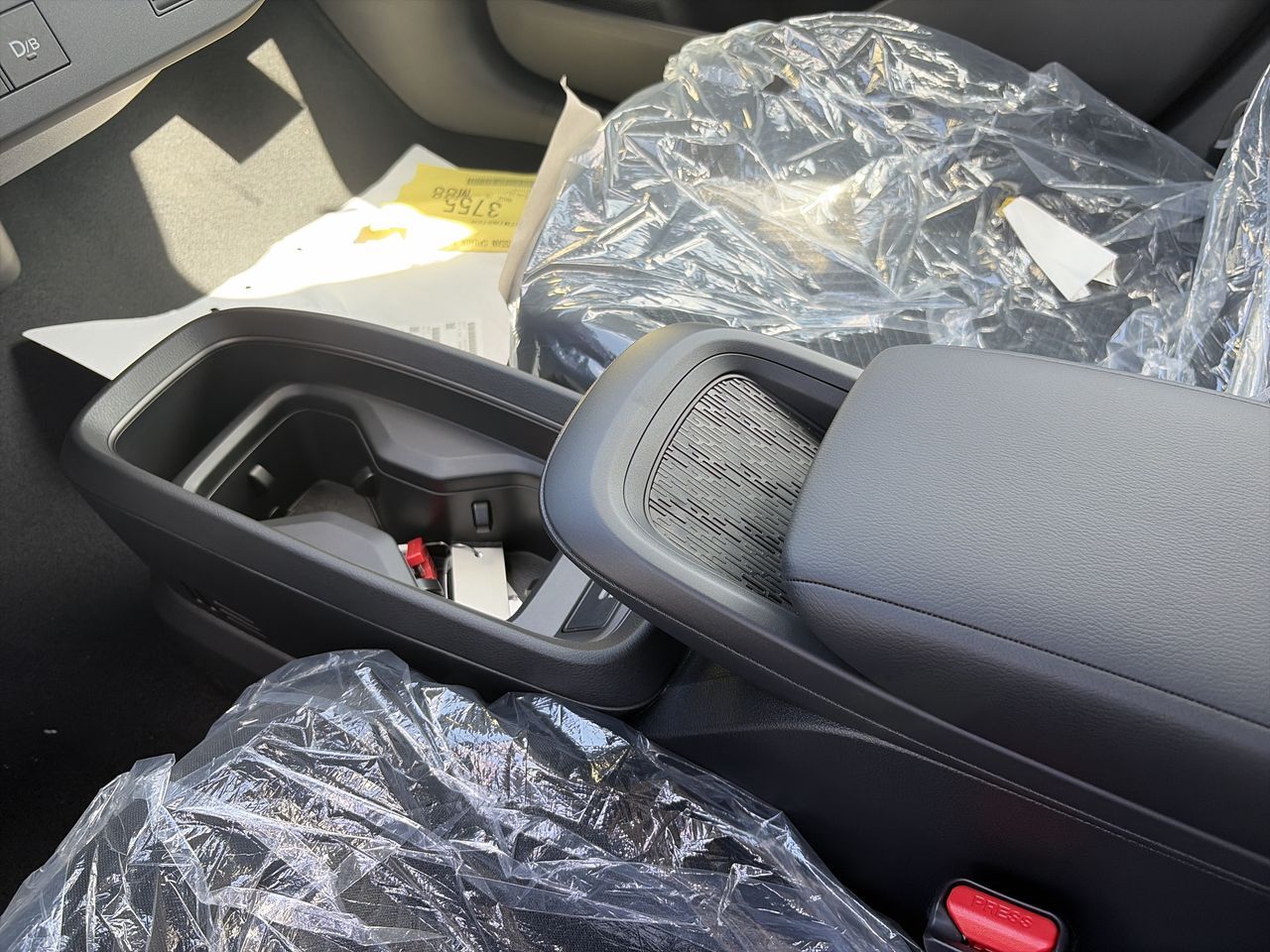 2027 Nissan LEAF