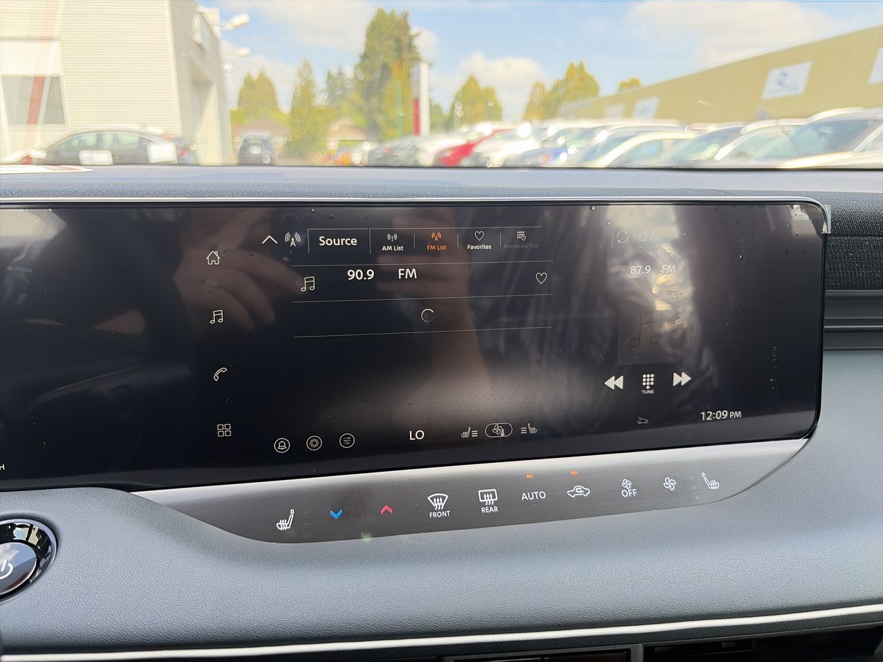 2027 Nissan LEAF