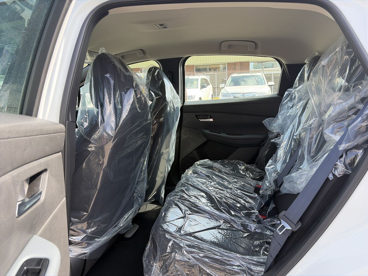 2027 Nissan LEAF