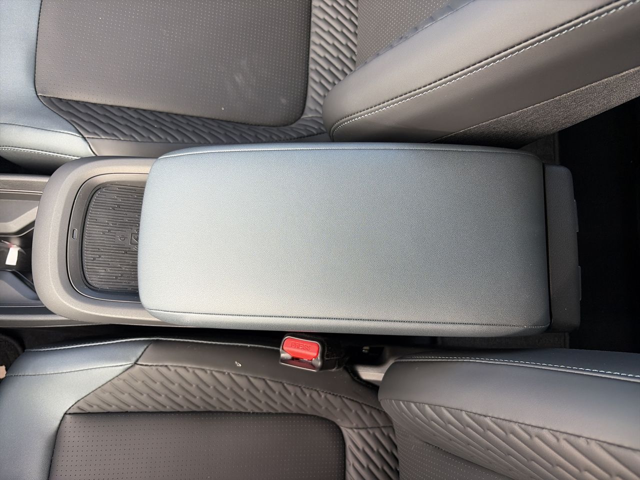 2027 Nissan LEAF