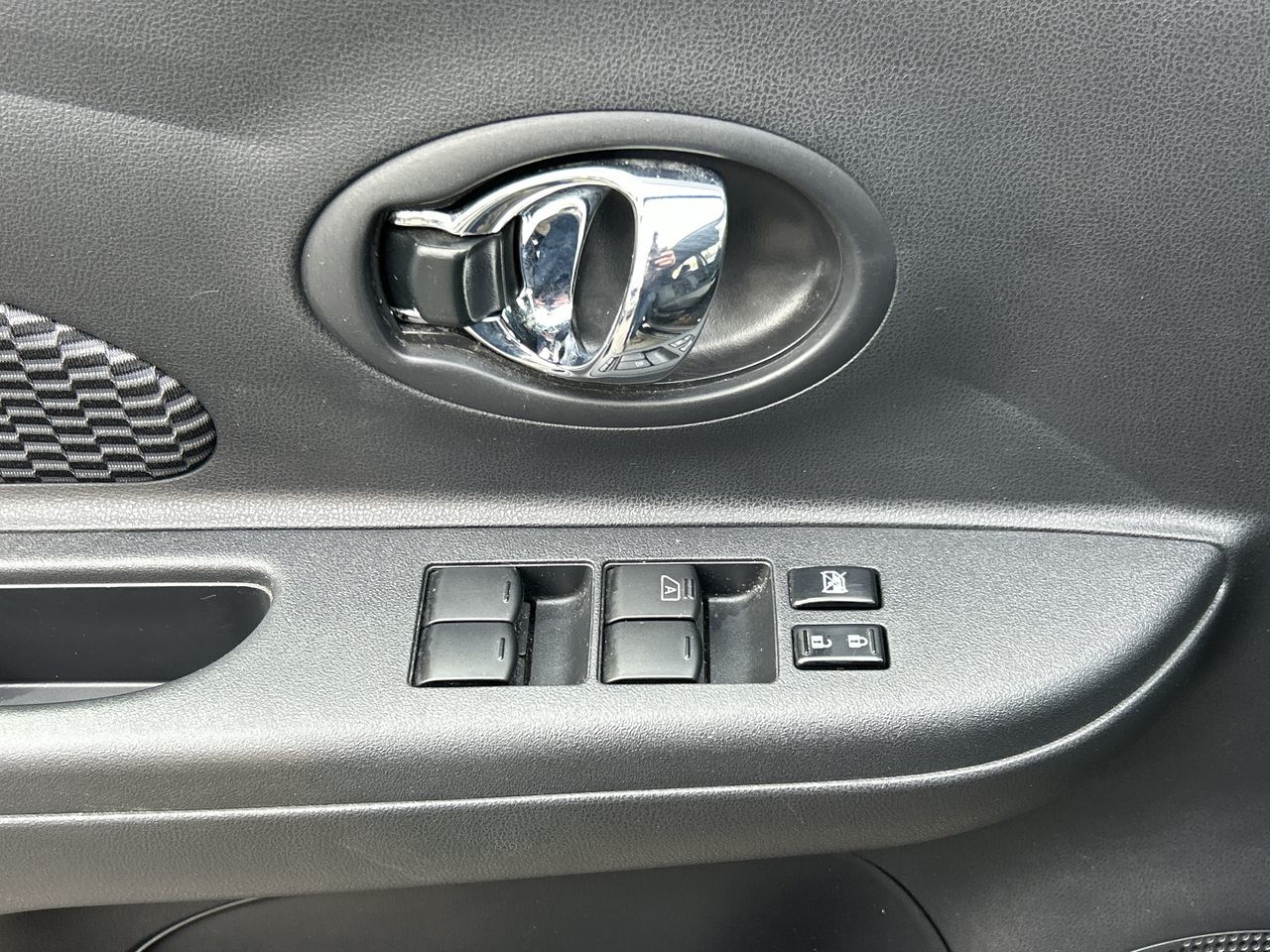 2019  Micra