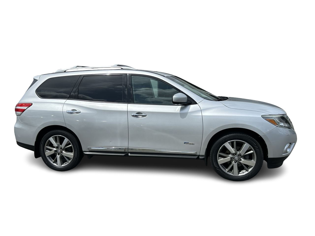 2014 Nissan PATHFINDER HYBRID in Vancouver, British Columbia