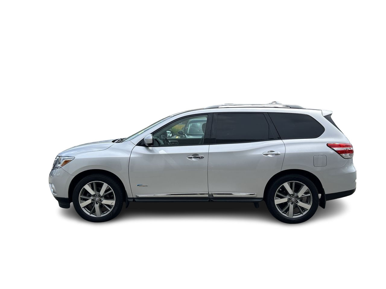 2014 Nissan PATHFINDER HYBRID in Vancouver, British Columbia