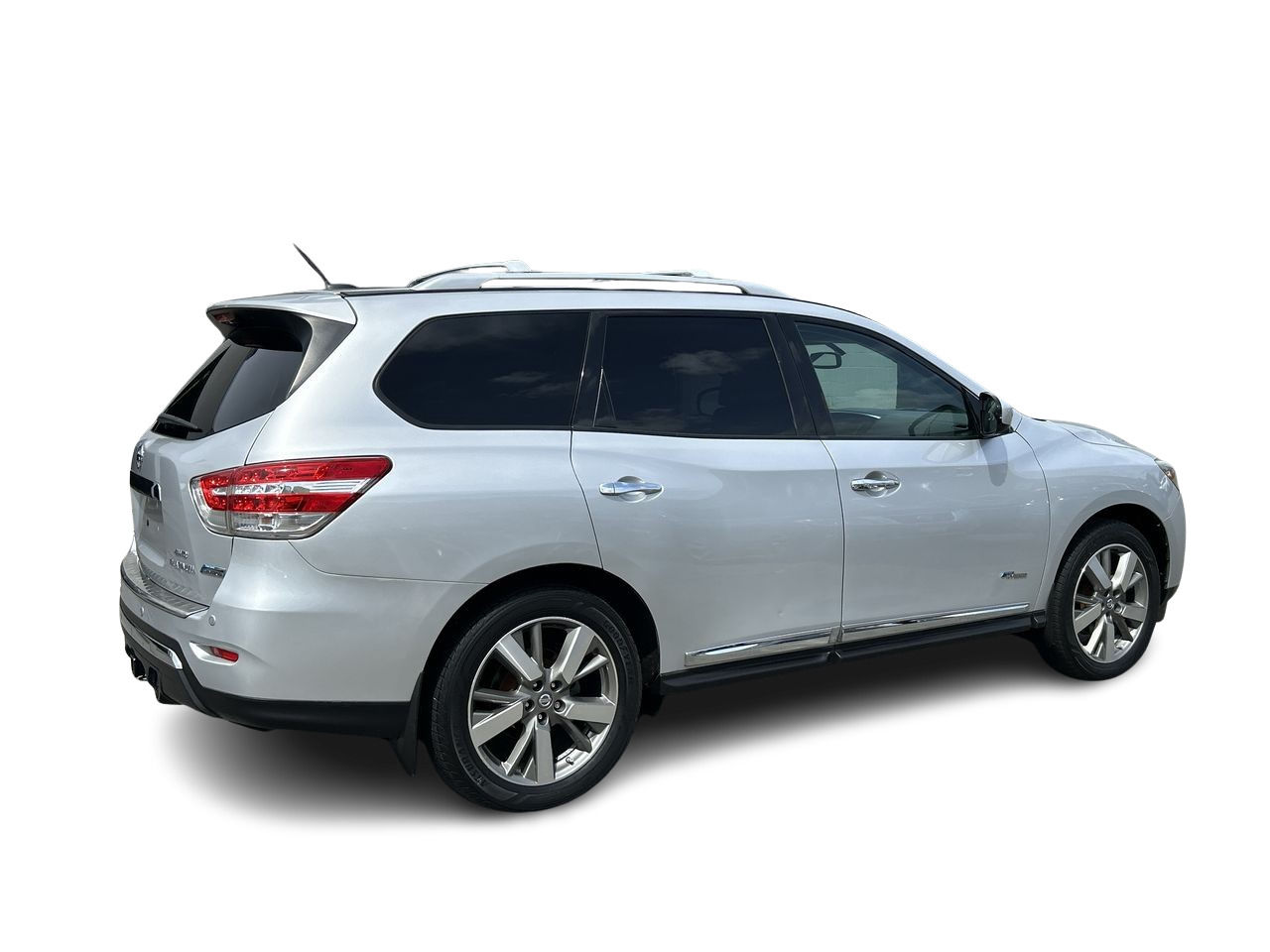2014 Nissan PATHFINDER HYBRID in Vancouver, British Columbia