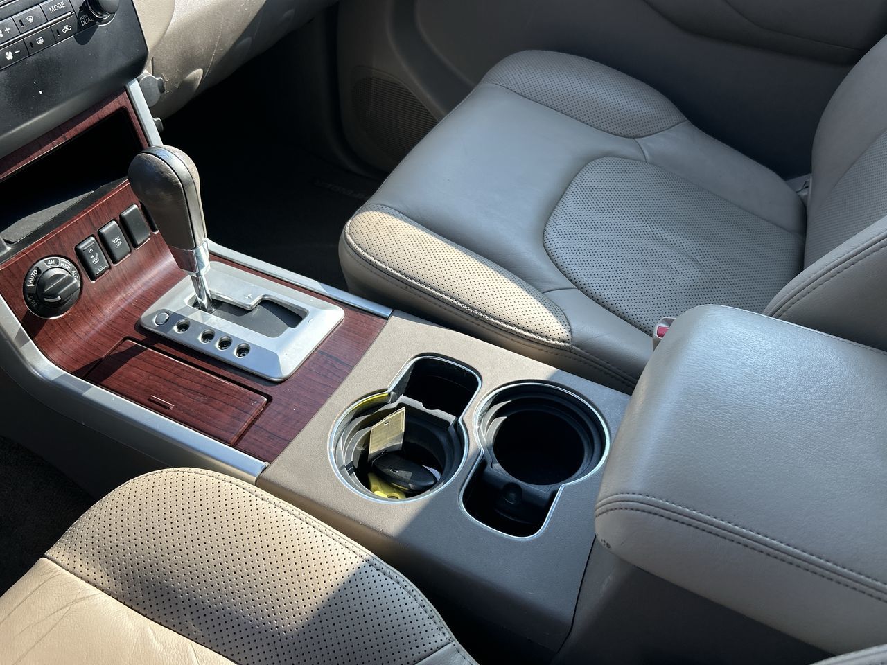 2011 Nissan Pathfinder in Vancouver, British Columbia