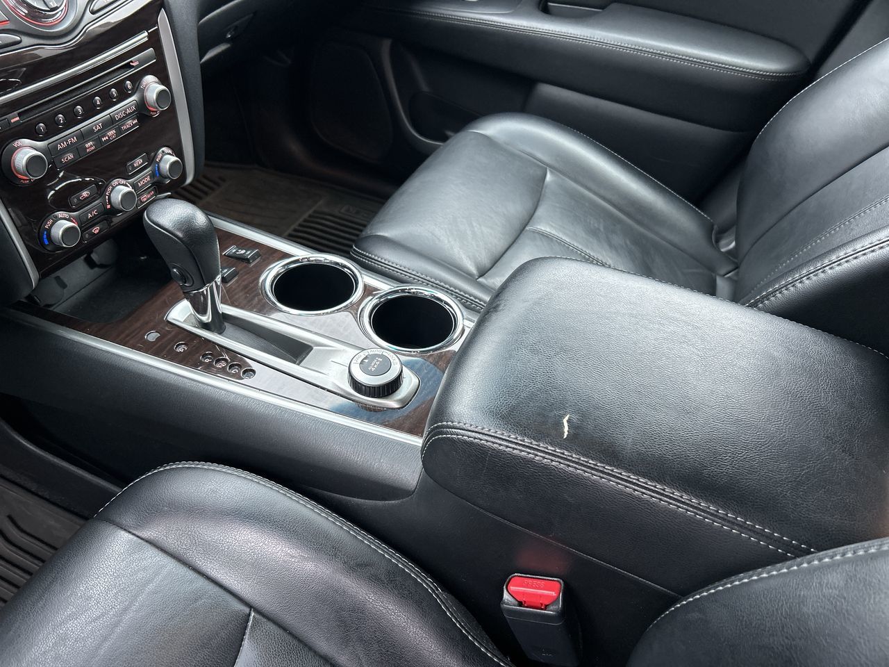 2014 Nissan Pathfinder in Vancouver, British Columbia