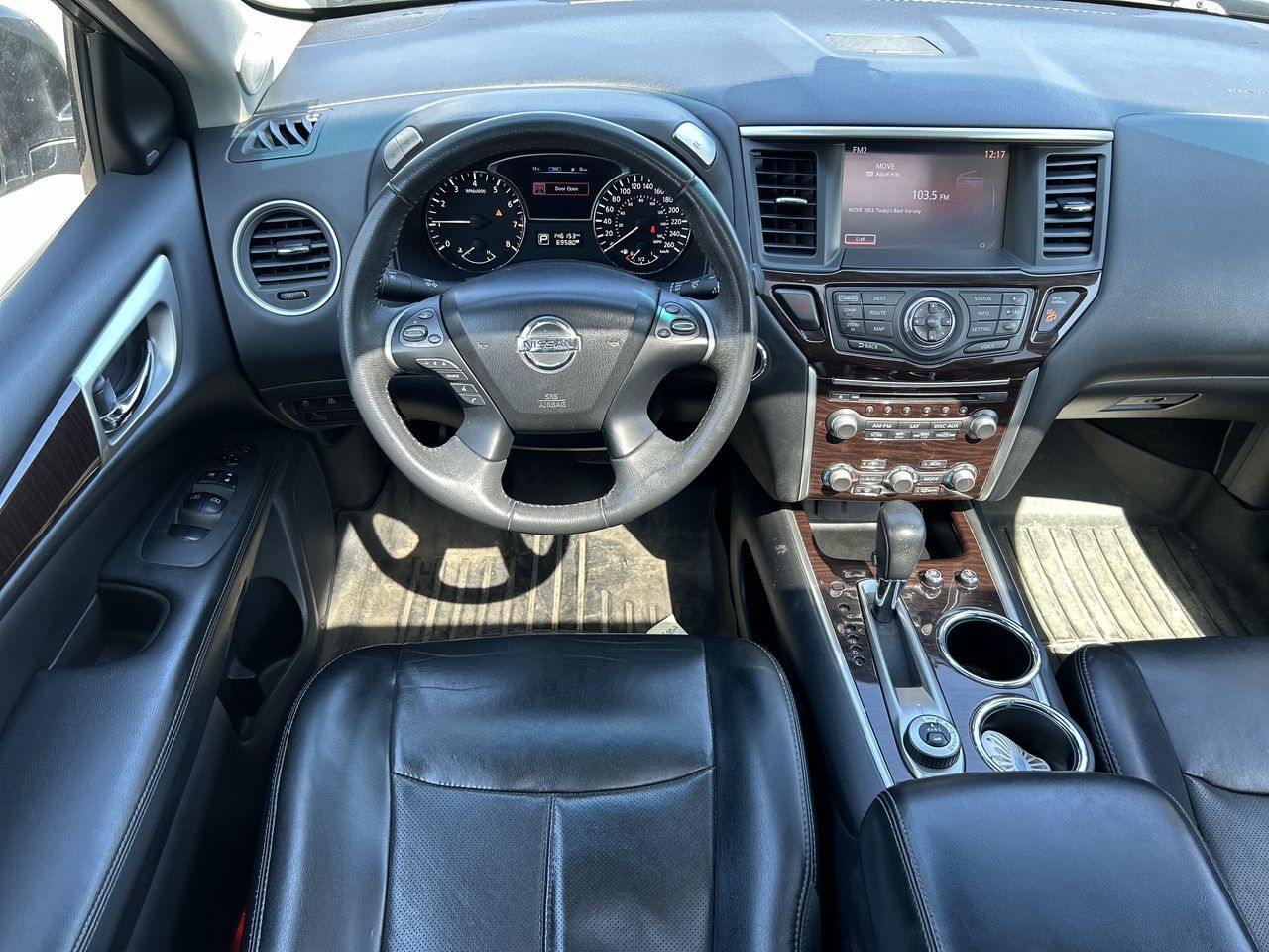 2015 Nissan Pathfinder in Vancouver, British Columbia