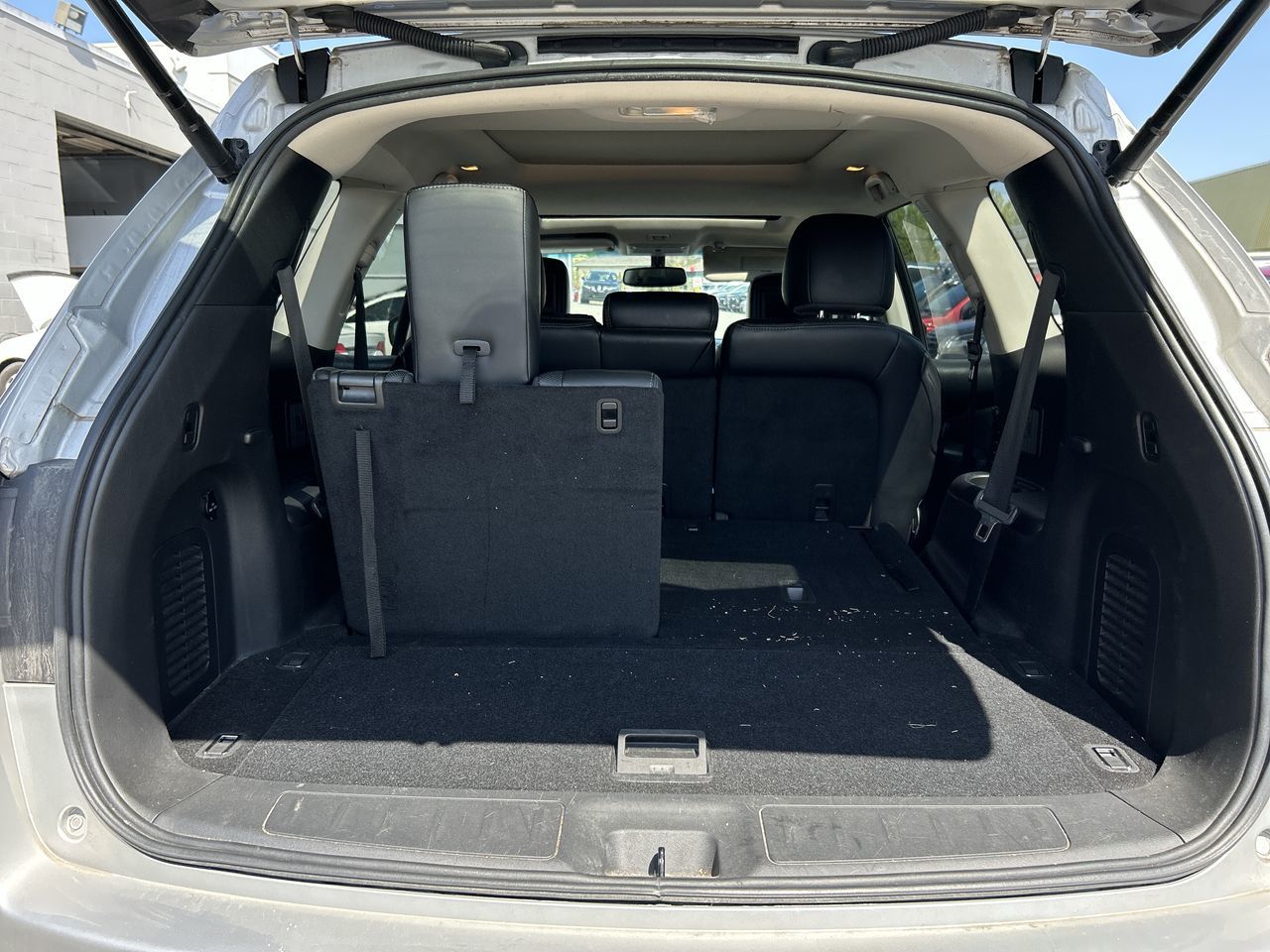 2015 Nissan Pathfinder in Vancouver, British Columbia