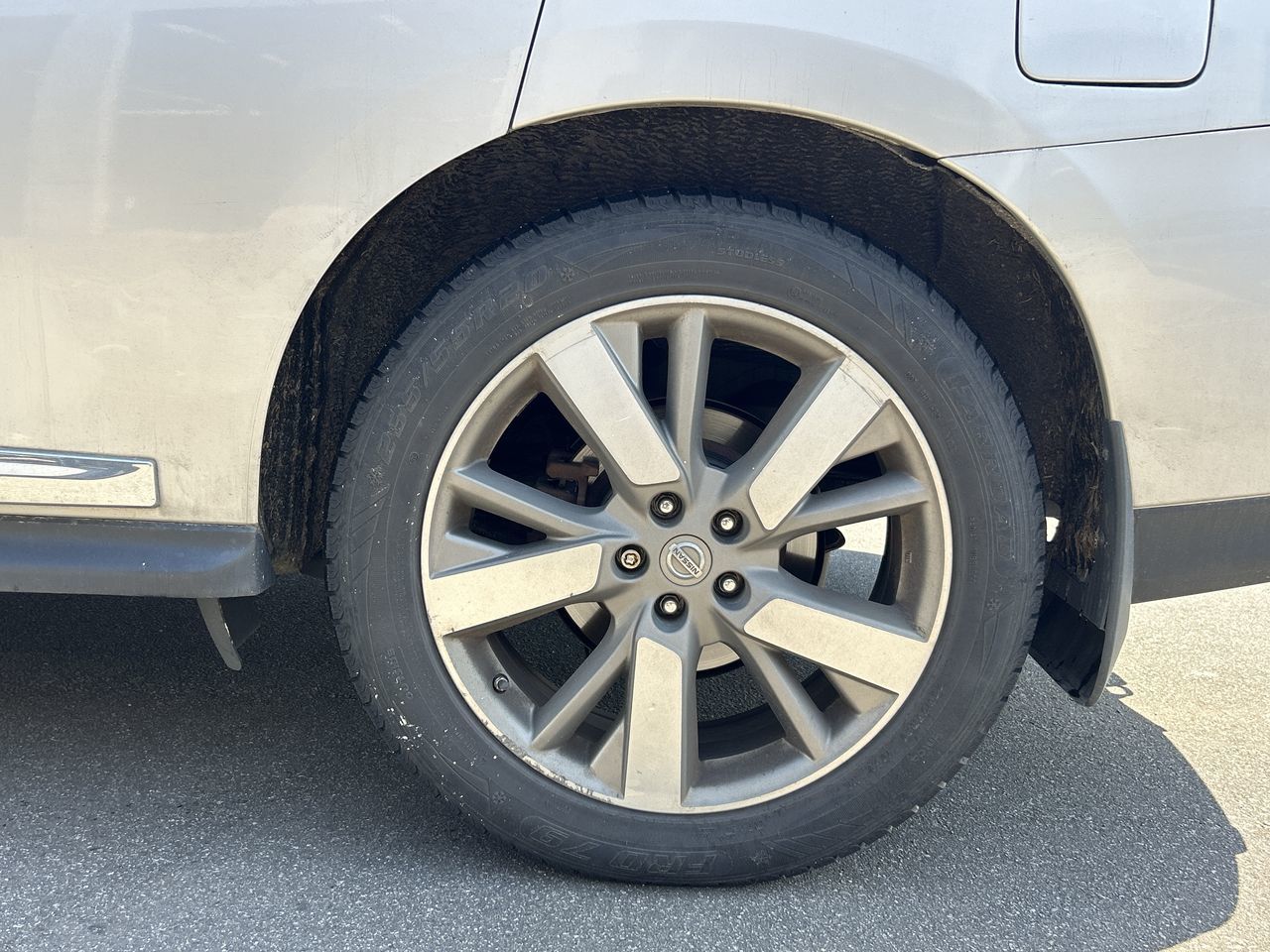 2015 Nissan Pathfinder in Vancouver, British Columbia
