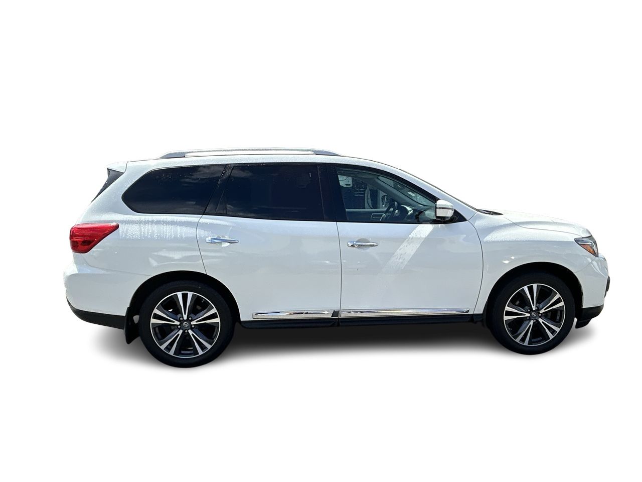 2017 Nissan Pathfinder in Vancouver, British Columbia