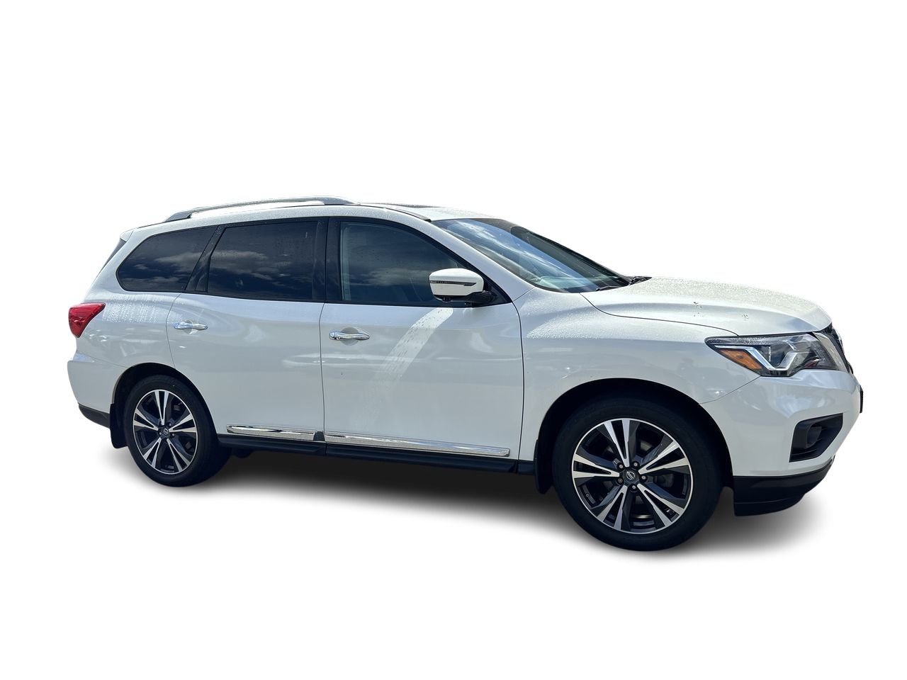 2017 Nissan Pathfinder in Vancouver, British Columbia