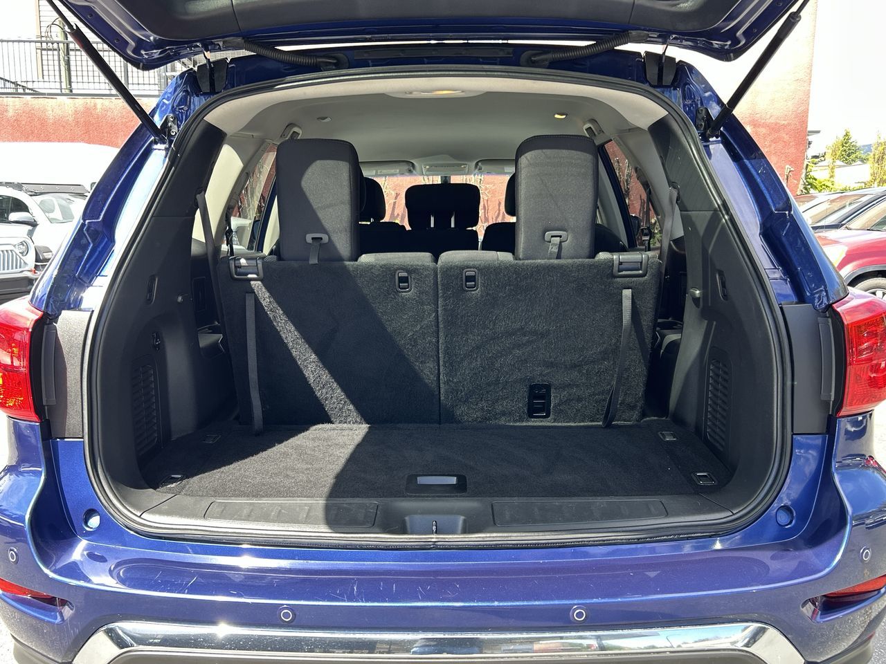 Nissan Pathfinder  2017 à Vancouver, Colombie-Britannique