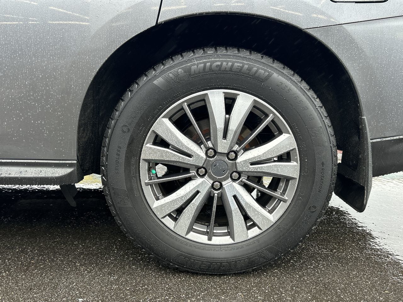 2020 Nissan Pathfinder in Vancouver, British Columbia