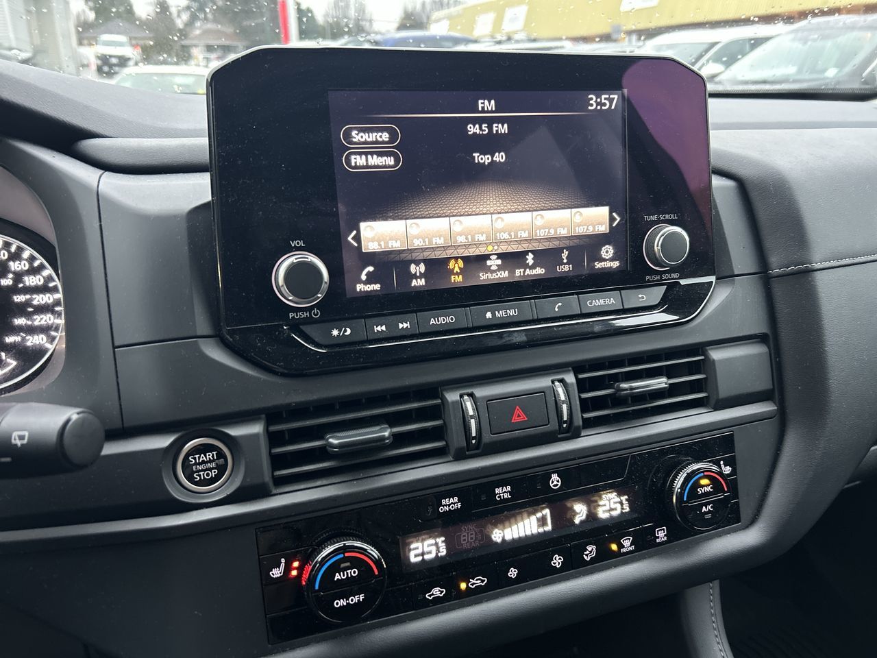 Nissan Pathfinder  2024 à Vancouver, Colombie-Britannique