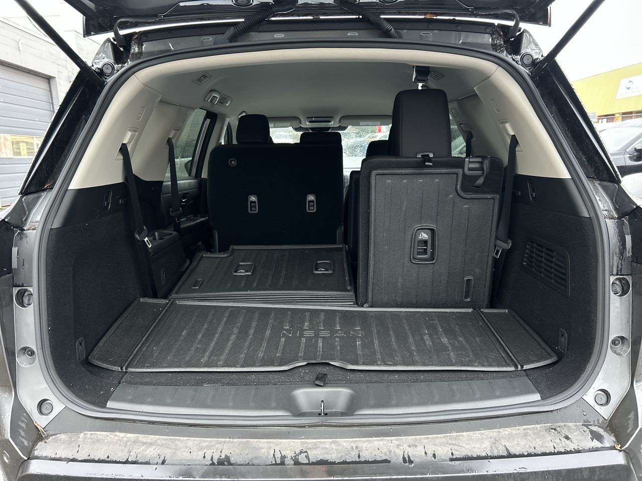 Nissan Pathfinder  2024 à Vancouver, Colombie-Britannique