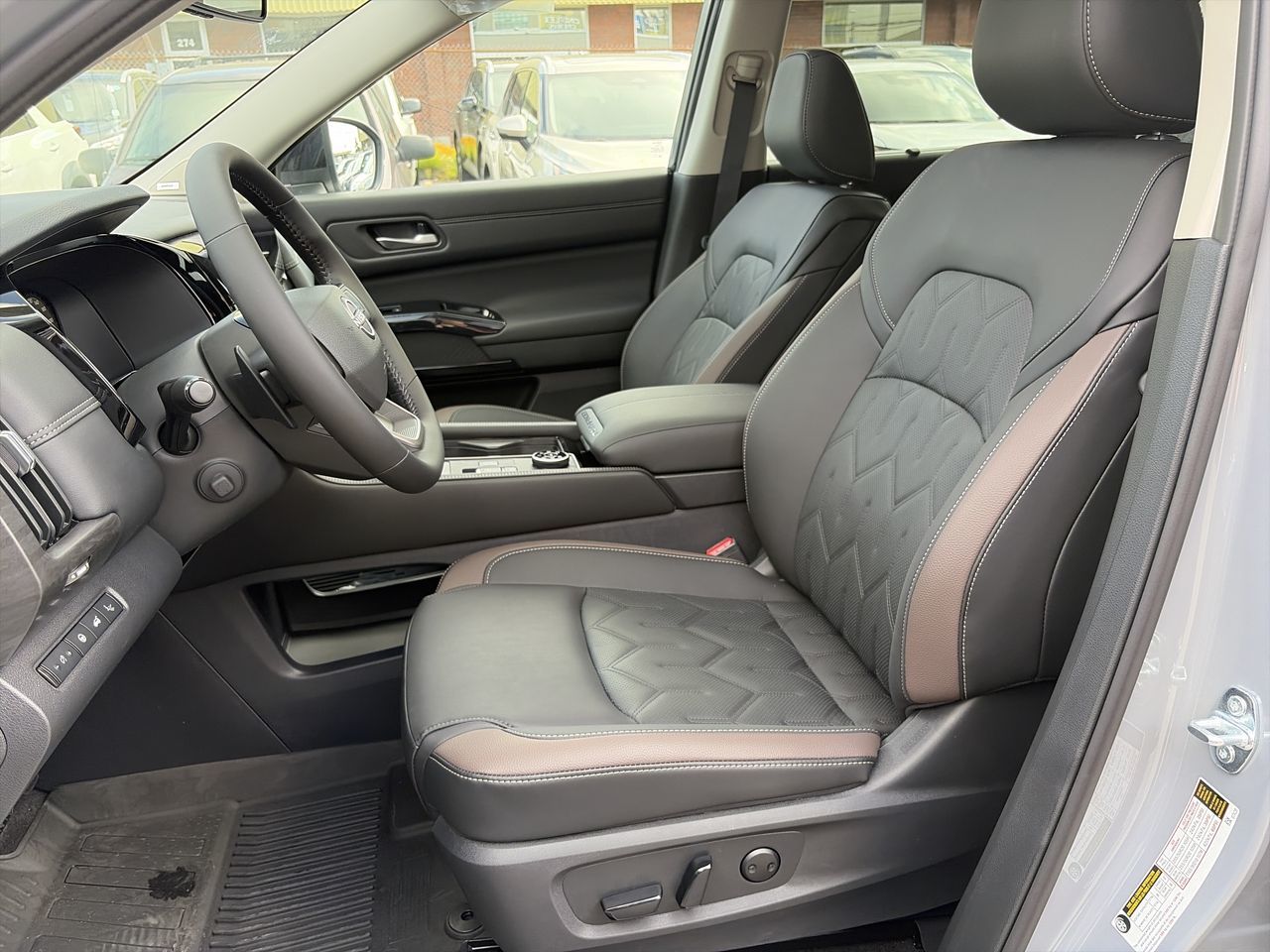 2026 Nissan Pathfinder in Vancouver, British Columbia