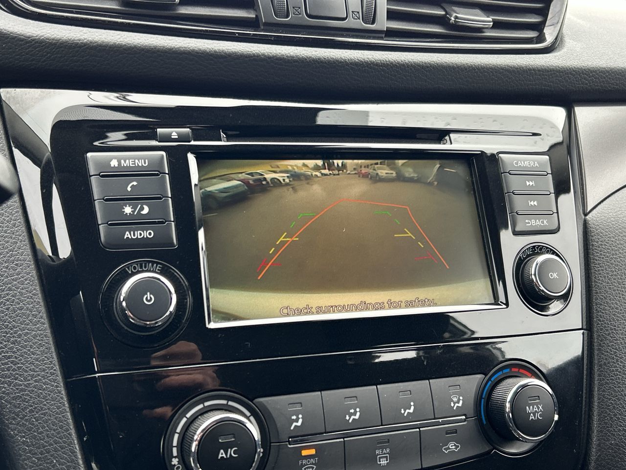 2020  Qashqai