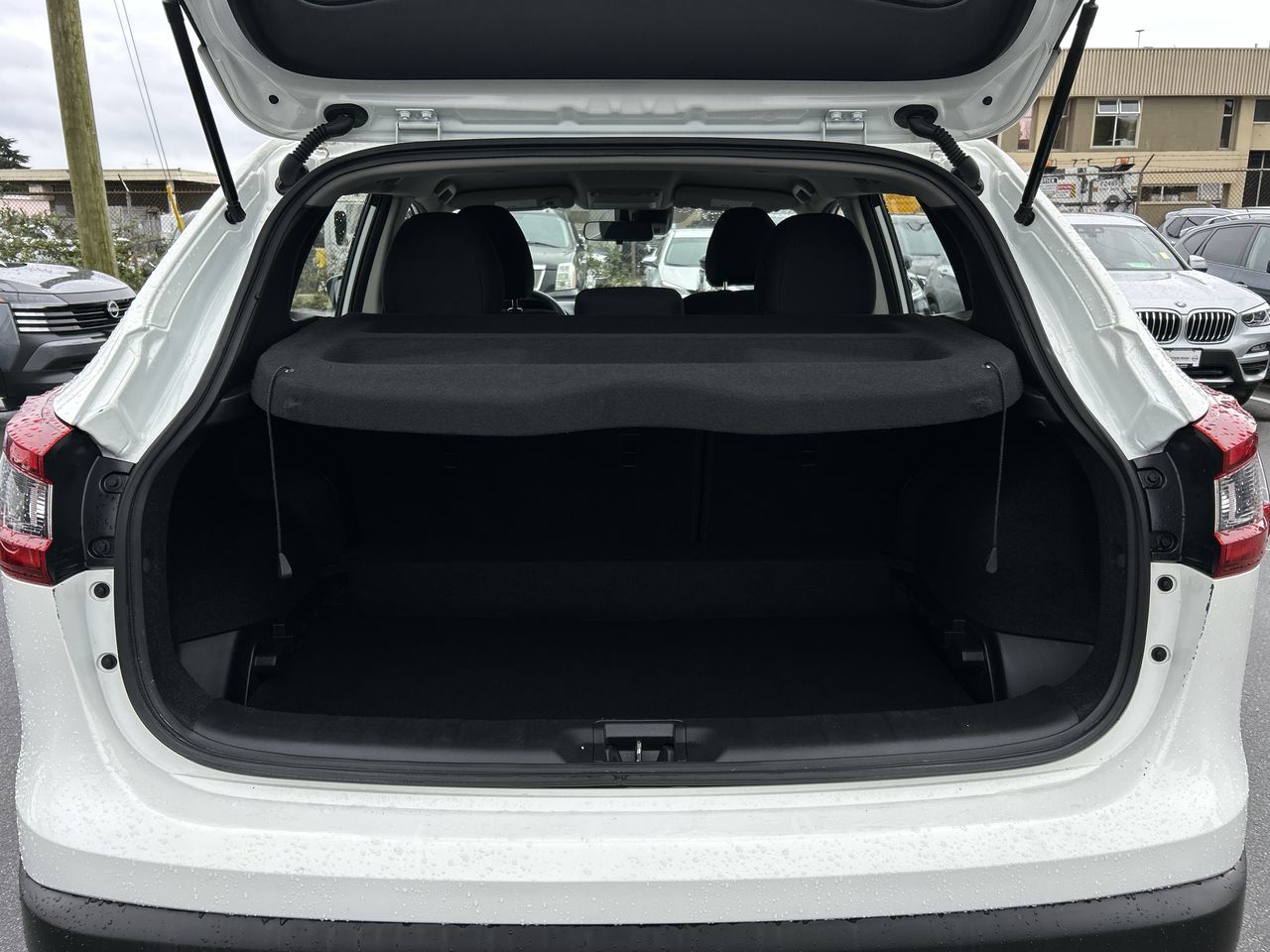 2020  Qashqai