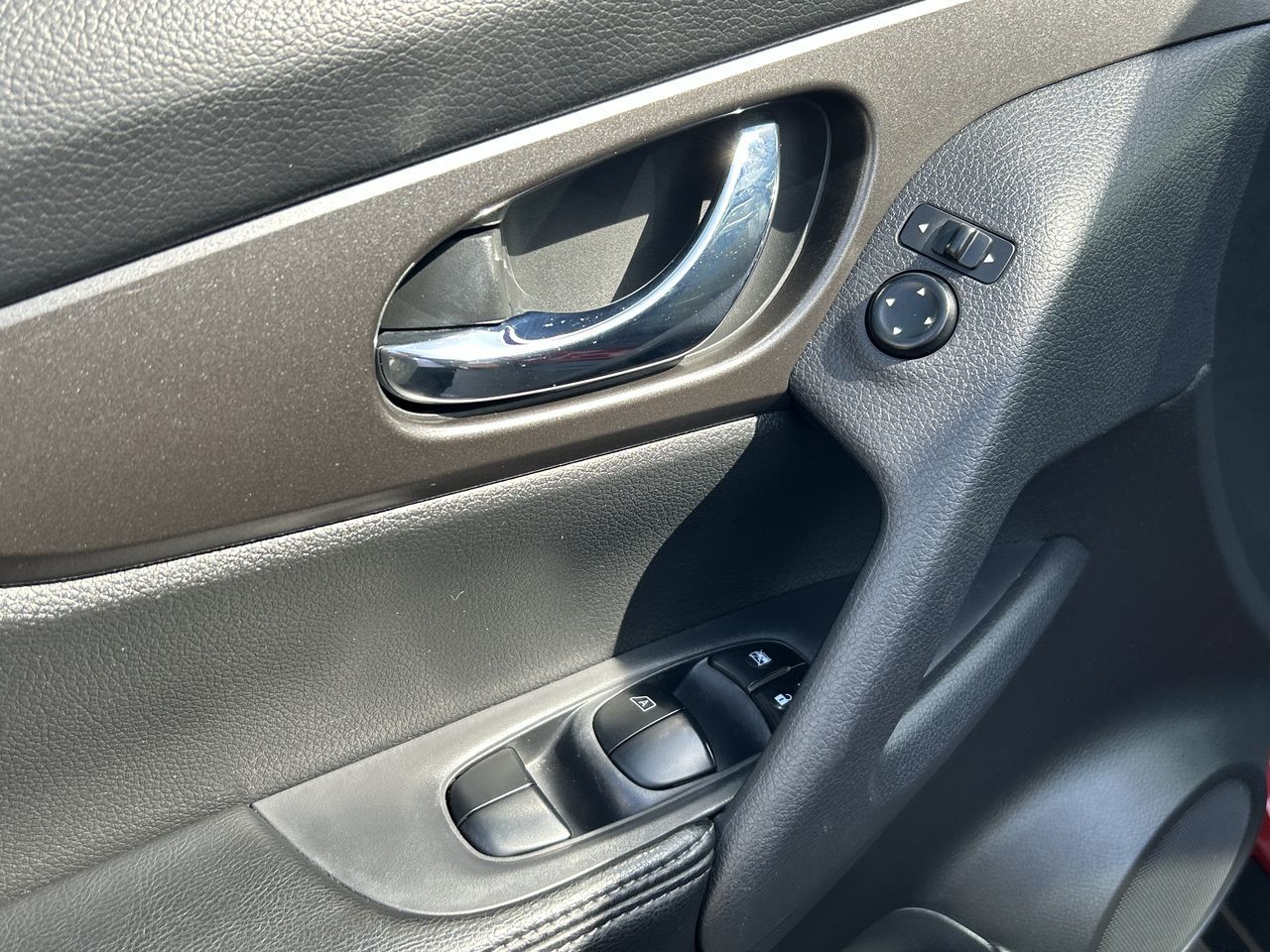 Nissan Rogue  2015 à Vancouver, Colombie-Britannique