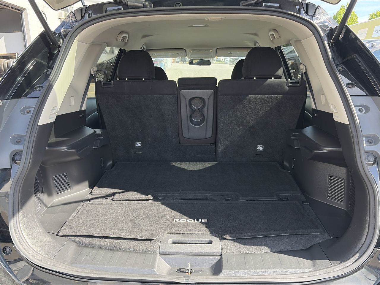 2016  Rogue