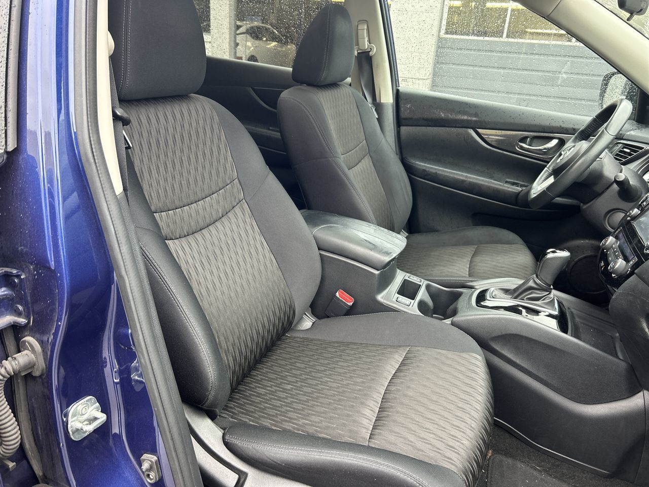 2017 Nissan Rogue in Vancouver, British Columbia