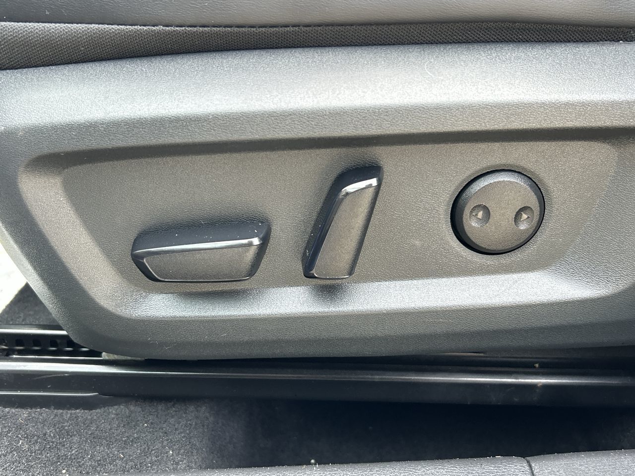 2021 Nissan Rogue in Vancouver, British Columbia