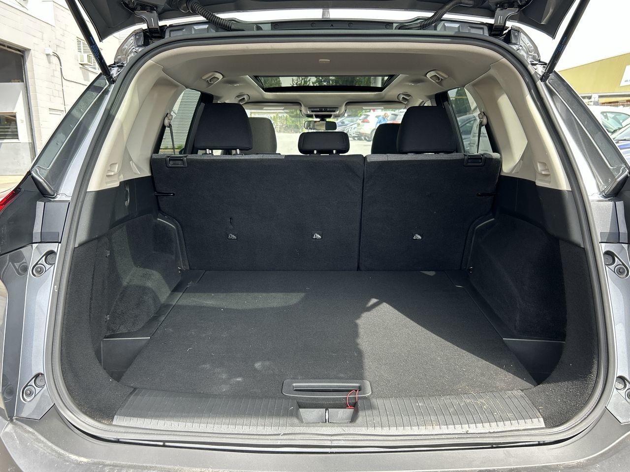 2022 Nissan Rogue in Vancouver, British Columbia