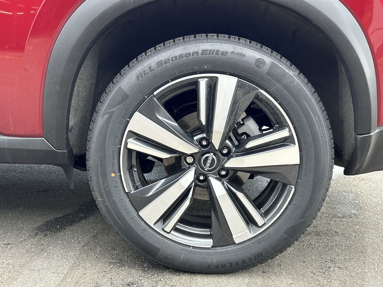 2023 Nissan Rogue in Vancouver, British Columbia
