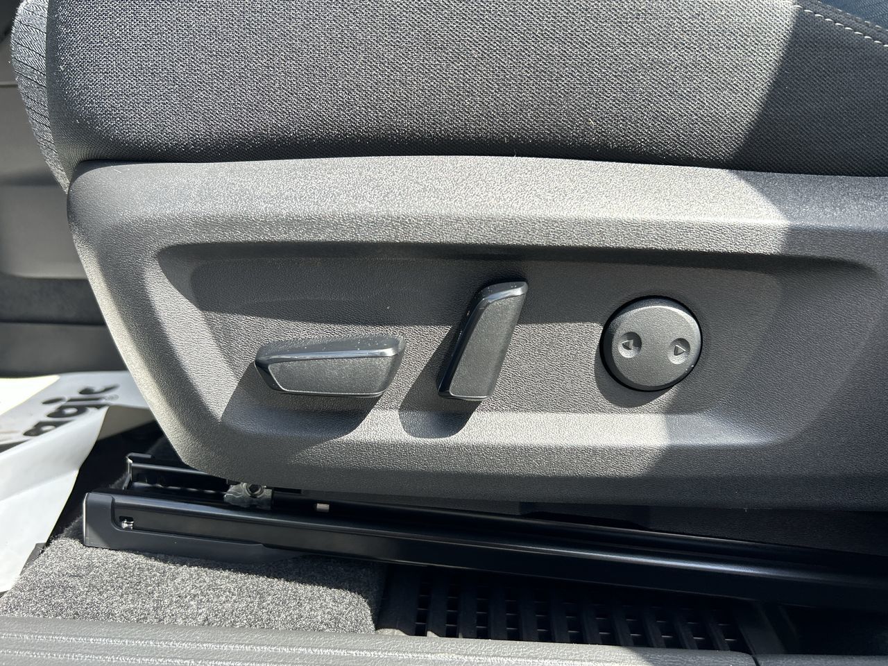 2023 Nissan Rogue in Vancouver, British Columbia