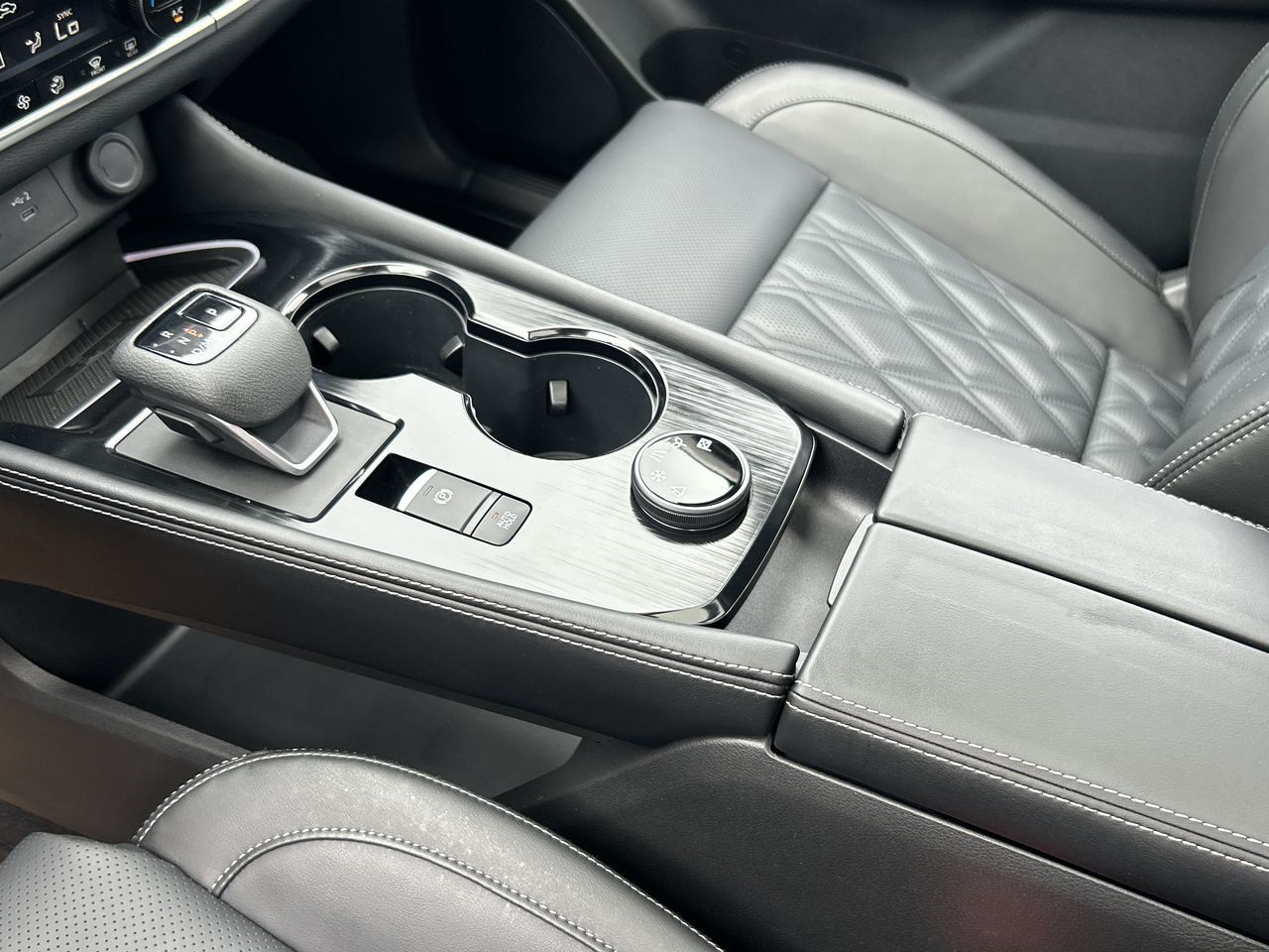 2024 Nissan Rogue in Vancouver, British Columbia
