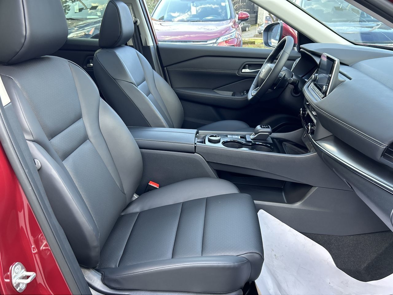 2025 Nissan Rogue in Vancouver, British Columbia