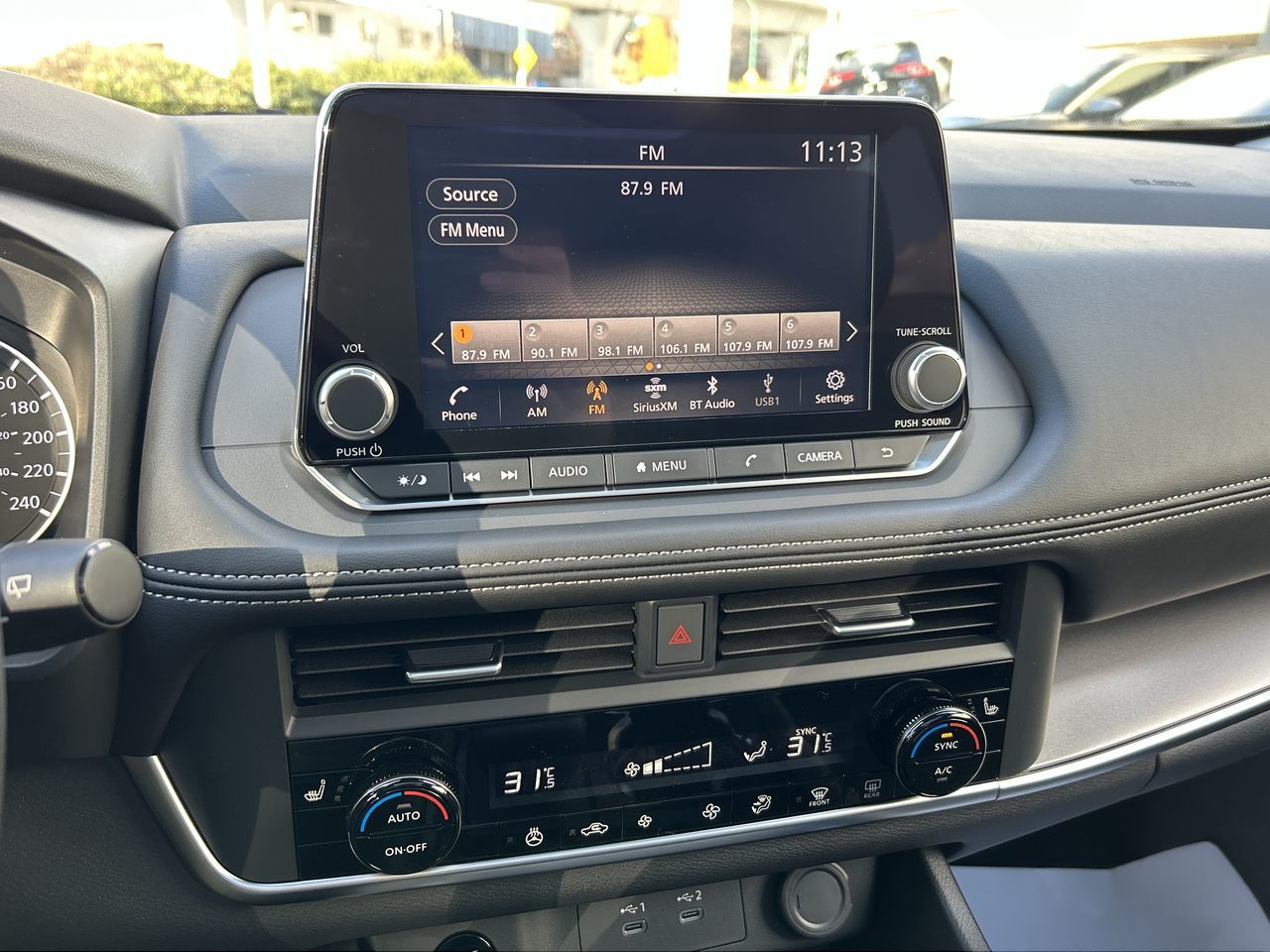 2025 Nissan Rogue in Vancouver, British Columbia