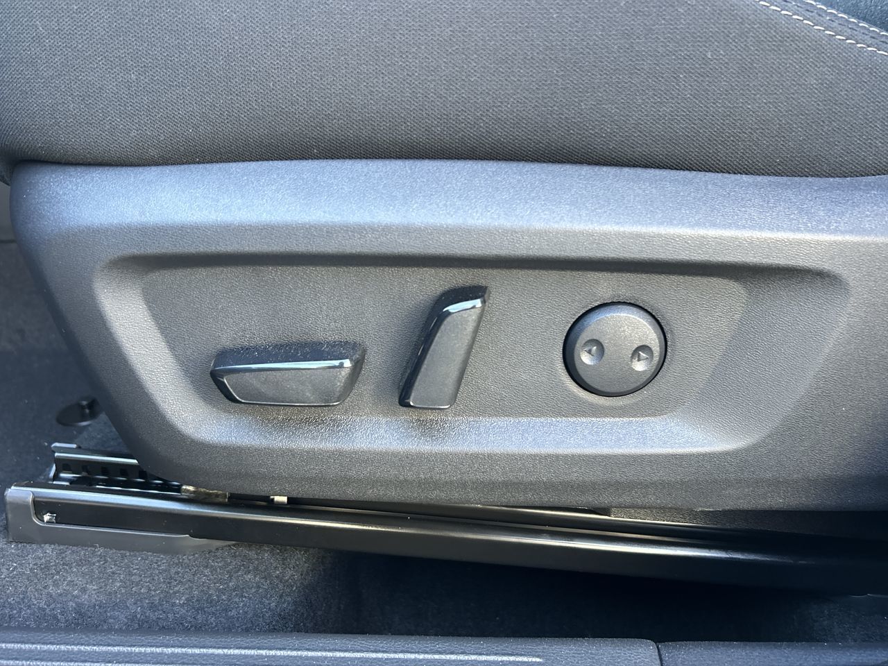 2025 Nissan Rogue in Vancouver, British Columbia