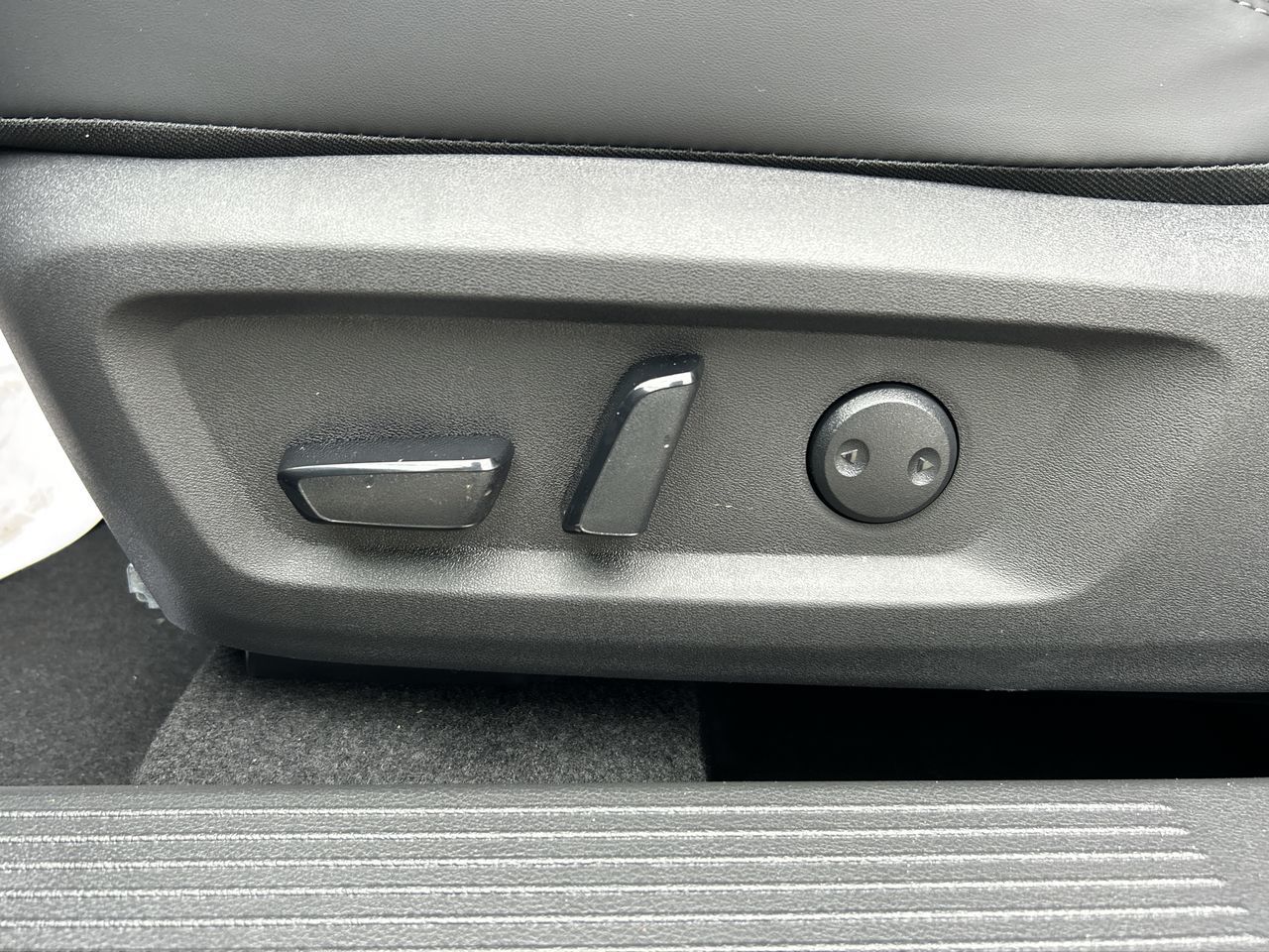 2025 Nissan Rogue in Vancouver, British Columbia