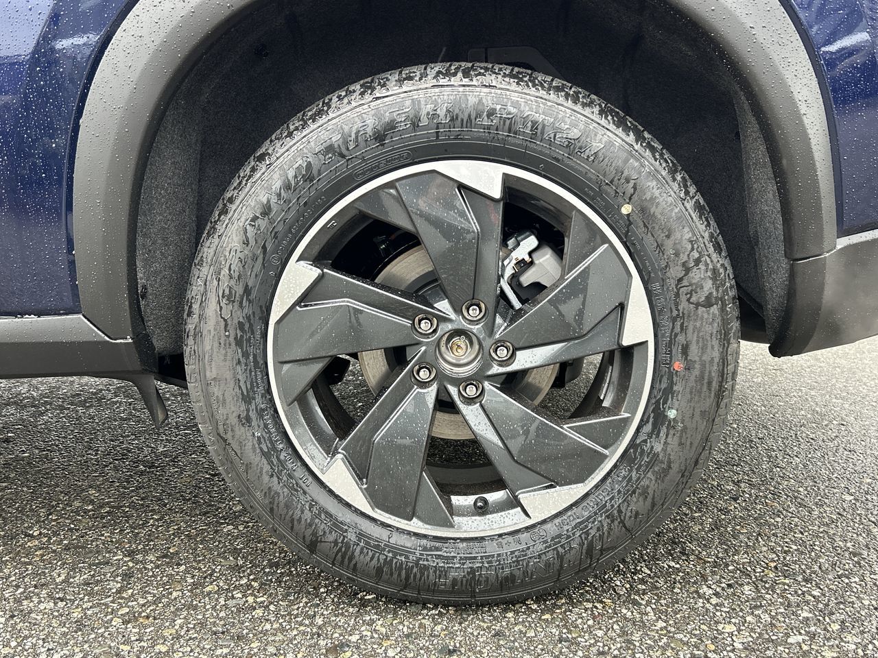 2025 Nissan Rogue in Vancouver, British Columbia
