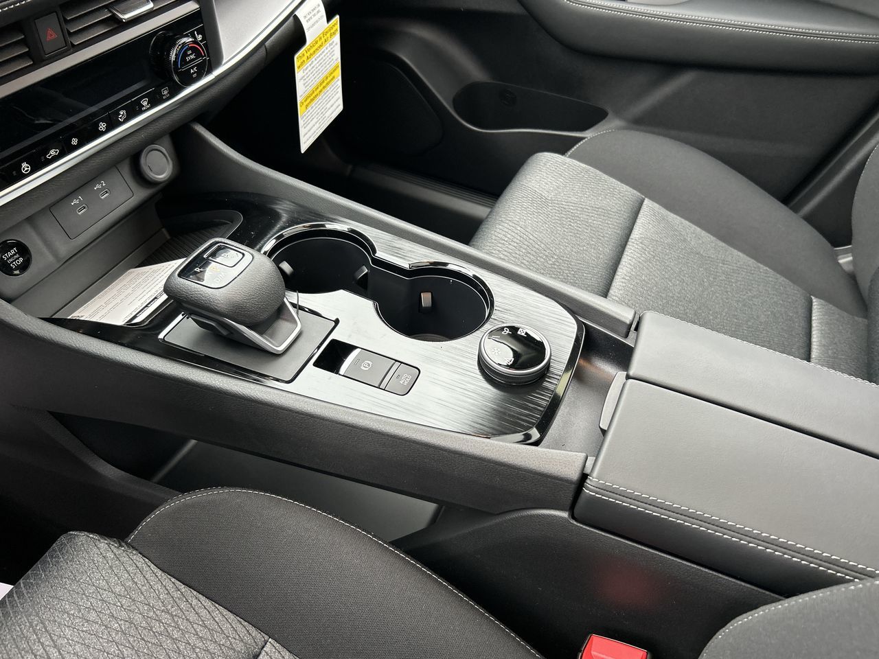 2025 Nissan Rogue in Vancouver, British Columbia