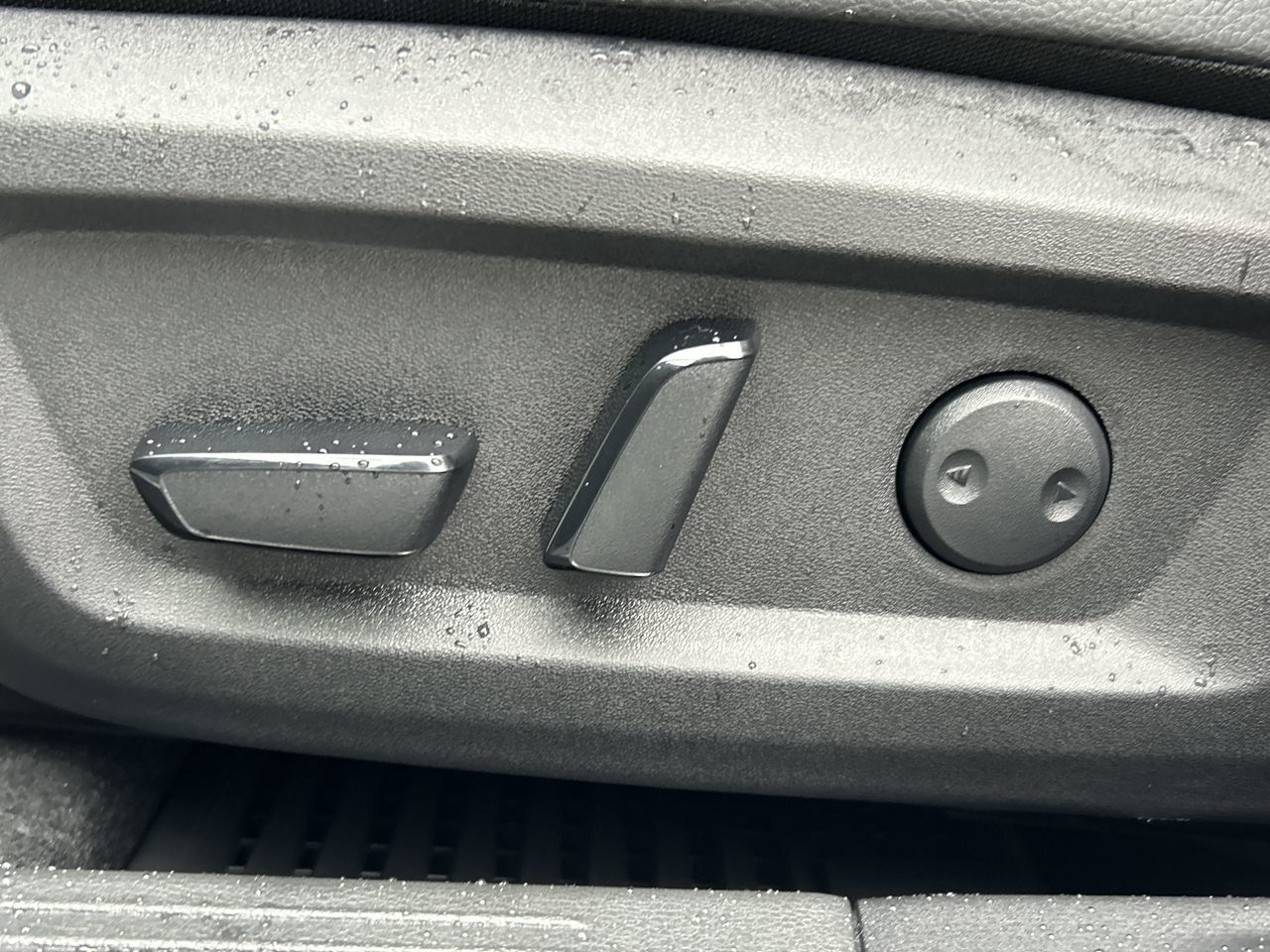 2025 Nissan Rogue in Vancouver, British Columbia