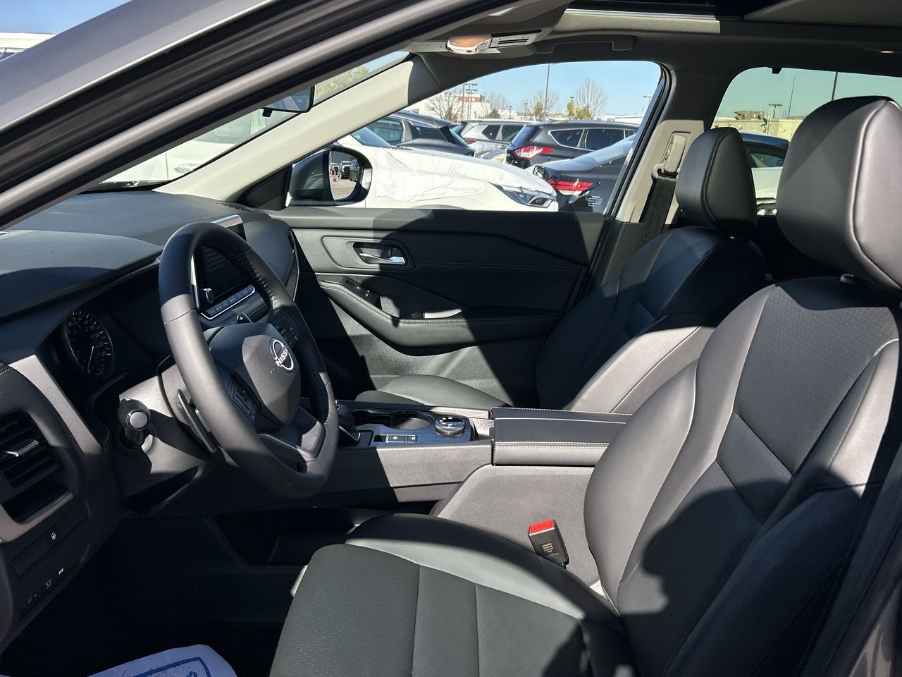 2025 Nissan Rogue in Vancouver, British Columbia