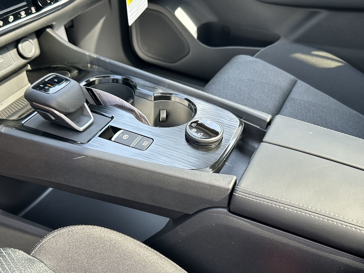 2025 Nissan Rogue in Vancouver, British Columbia