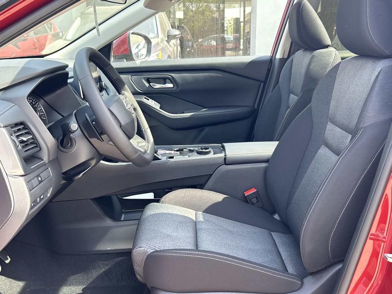 2025 Nissan Rogue in Vancouver, British Columbia