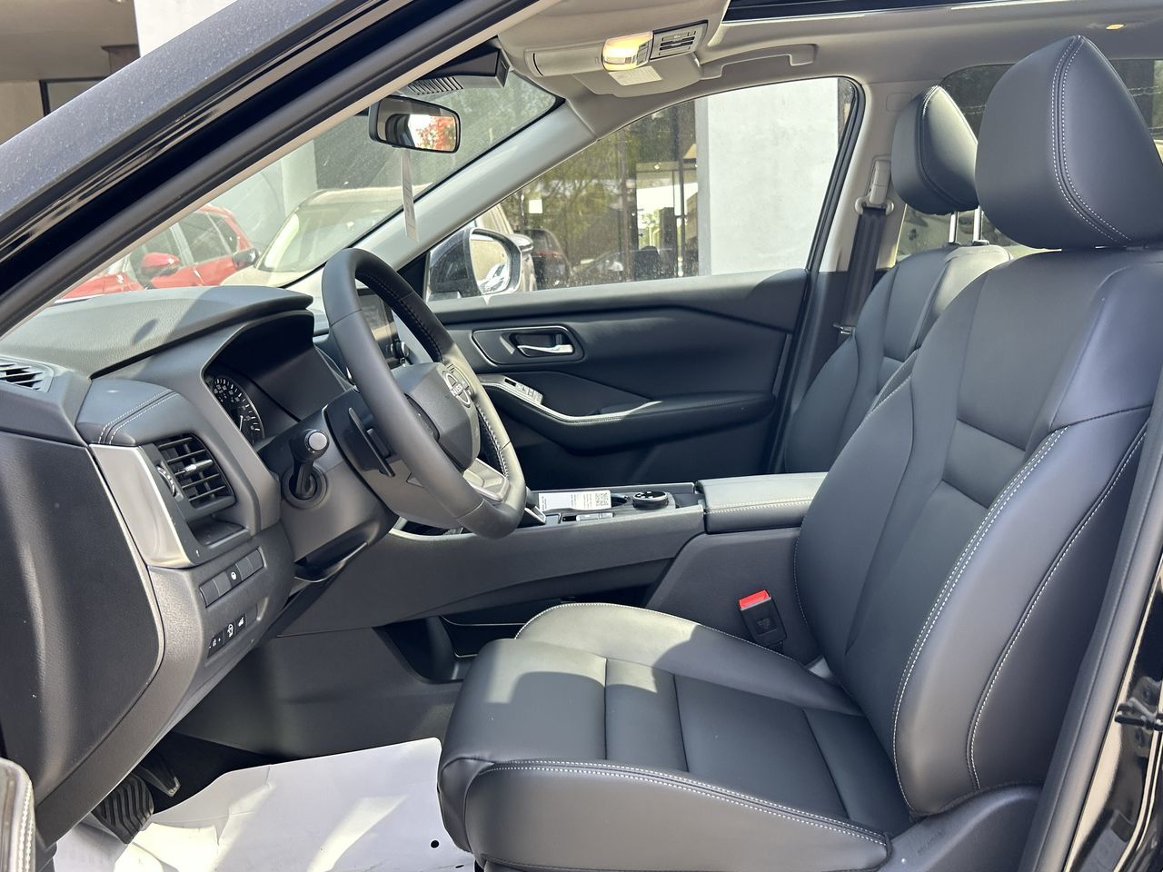 2025 Nissan Rogue in Vancouver, British Columbia