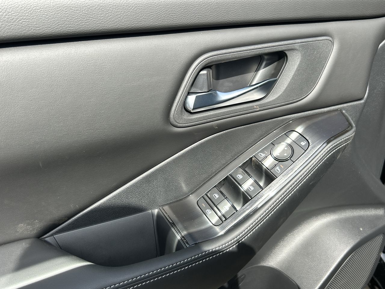 2025 Nissan Rogue in Vancouver, British Columbia