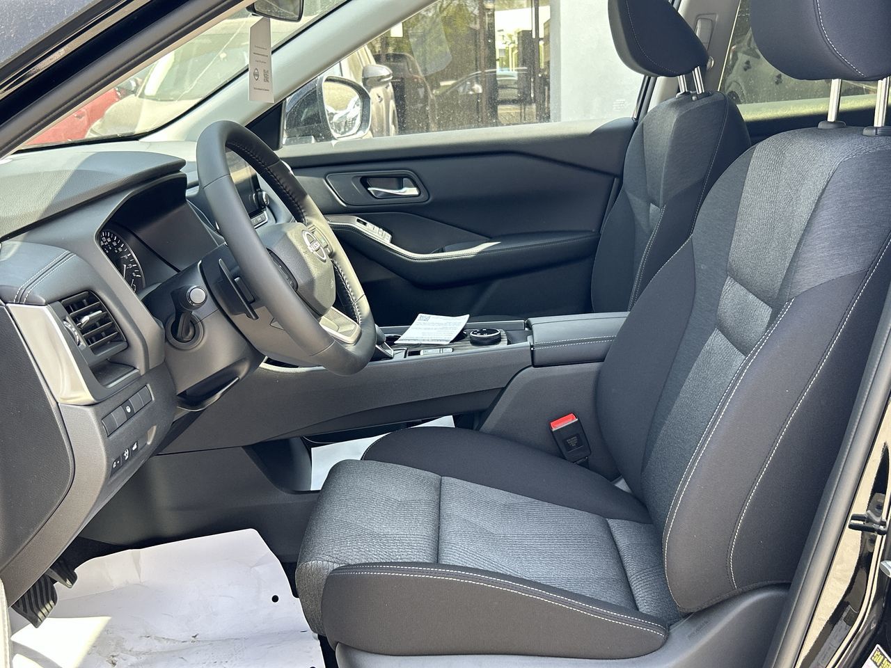 2025 Nissan Rogue in Vancouver, British Columbia
