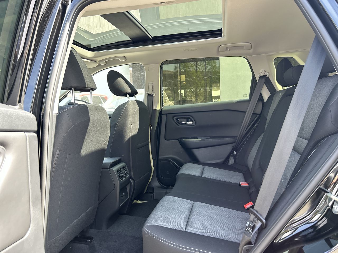 2025 Nissan Rogue in Vancouver, British Columbia