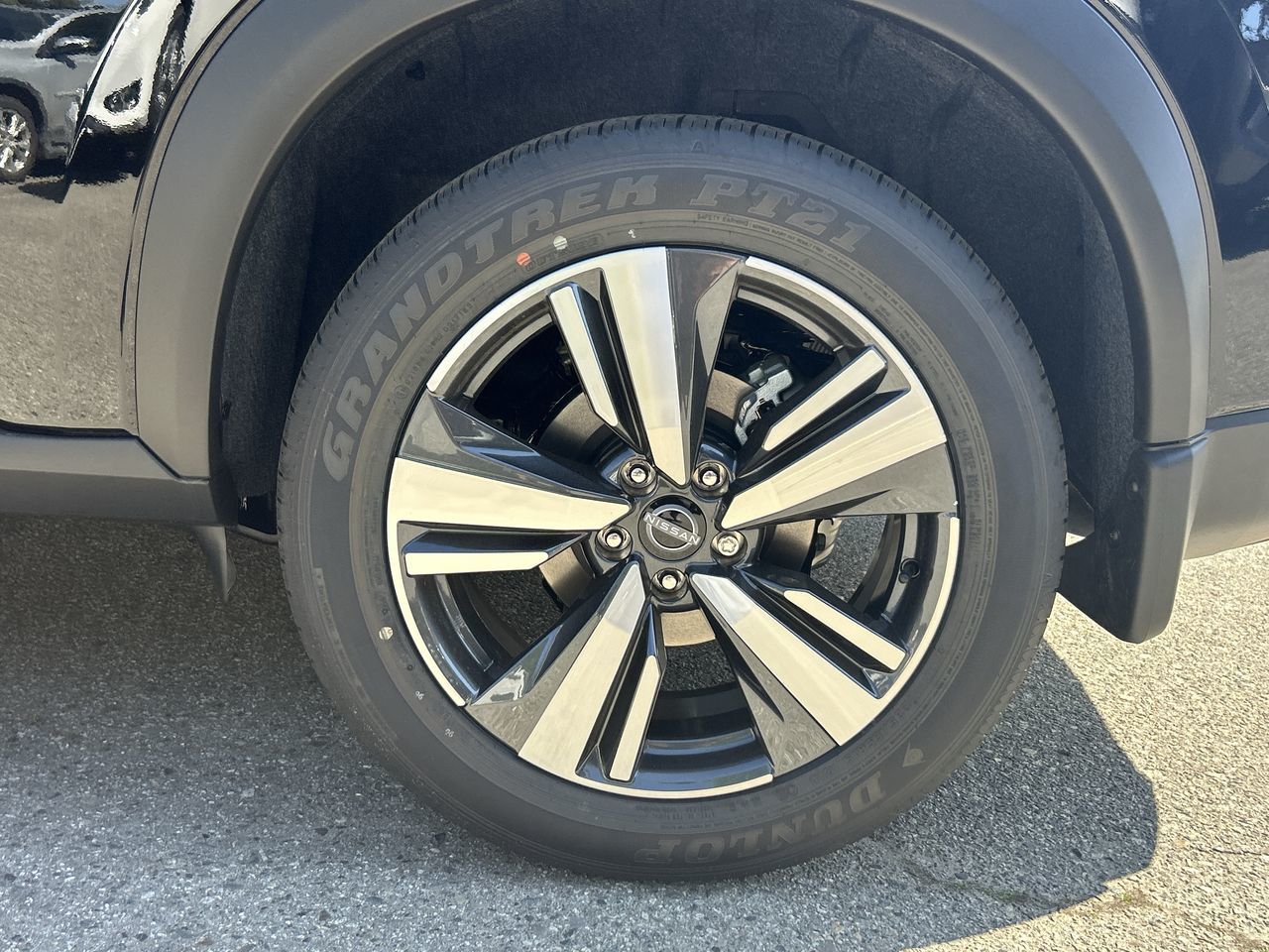 2025 Nissan Rogue in Vancouver, British Columbia