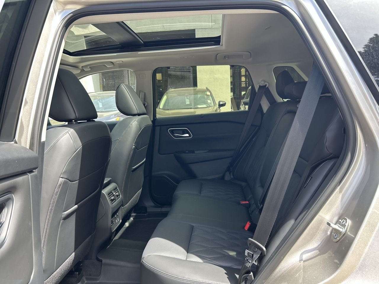 2025 Nissan Rogue in Vancouver, British Columbia