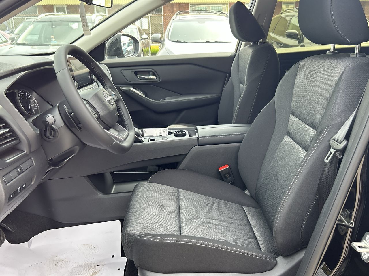 2025 Nissan Rogue in Vancouver, British Columbia