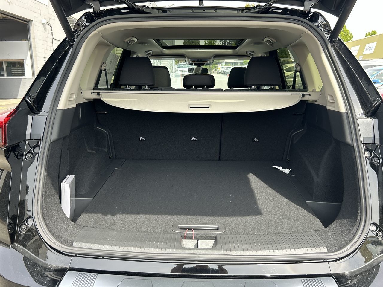 2025 Nissan Rogue in Vancouver, British Columbia